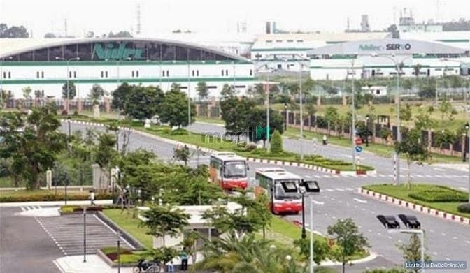 Hình ảnh Nhượng gấp 1 số nền đất ngay chợ, MT đường, sát kcn Mỹ Phước 3, shr, d