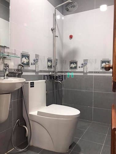 Hình ảnh Mb6623 nạp rút nhanh chóng cao cấp Full nội thất cao cấp- mới 100%- đôi diện etown Cộg Hòa