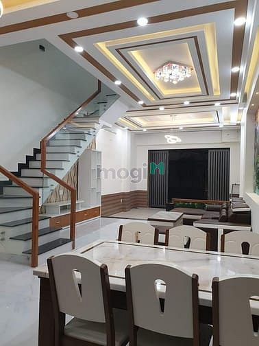Hình ảnh Hẻm xe hơi Lạc Long Quân P.11 Q.Tân Bình