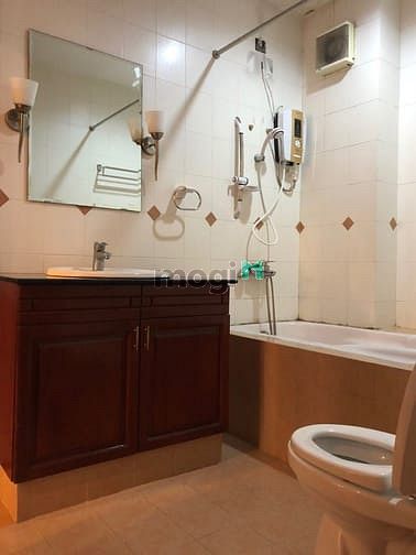 Hình ảnh Hẻm Xe Hơi 3 Tháng 2 P.14 Q.10