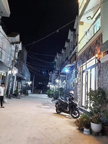 Hình ảnh Hẻm Xe Hơi Hoàng Việt P.4 Q.Tân Bình