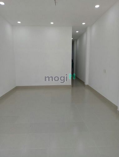 Hình ảnh Cho thuê nhà Mt đường Lớn Lũy Bán Bích,q.TP, dt:4x20m.
