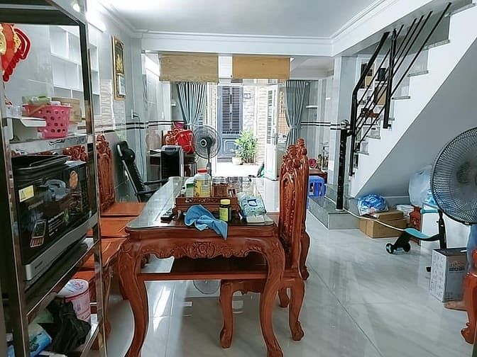 Hình ảnh Bán nhà Phan Văn Hân 40m2, 2 tầng chỉ 4.7 tỷ thương lượng.