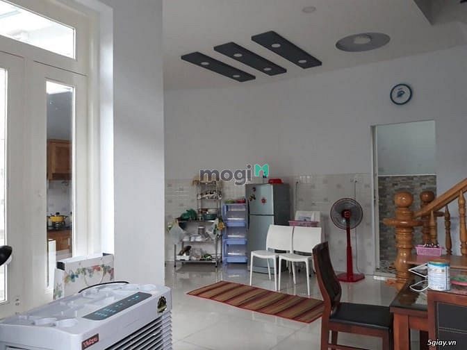Hình ảnh Hẻm Xe Hơi Lạc Long Quân P.10 Q.Tân Bình