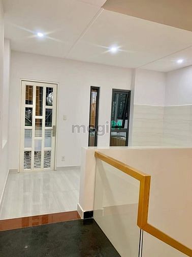 Hình ảnh Hẻm xe hơi Hoàng Văn Thụ P.2 Q.Tân Bình