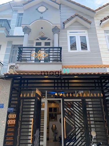 Hình ảnh Hẻm xe hơi Cách Mạng Tháng Tám P.5 Q.Tân Bình