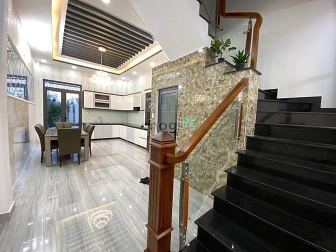 Hình ảnh Hẻm xe hơi Lạc Long Quân P.11 Q.Tân Bình