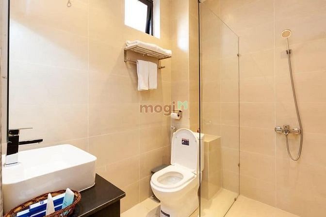 Hình ảnh Cho Thuê Phòng Nội Thất CỔ ĐIỂN ĐẸP Quận 10 Đường 3/2 Hình Thật 100%