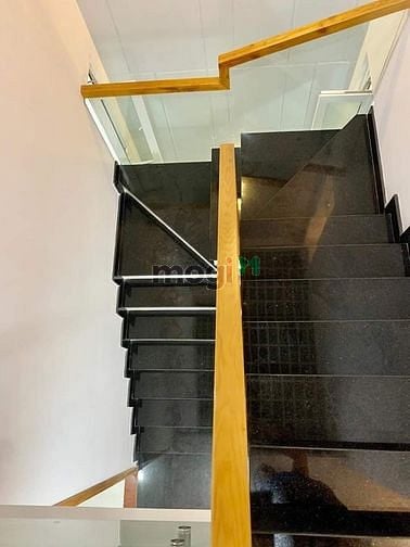 Hình ảnh Hẻm xe hơi Lê Văn Sỹ P.1 Q.Tân Bình