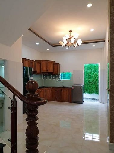 Hình ảnh Bán Nhà Mặt tiền đường Lê Bình P.4 Q.Tân Bình