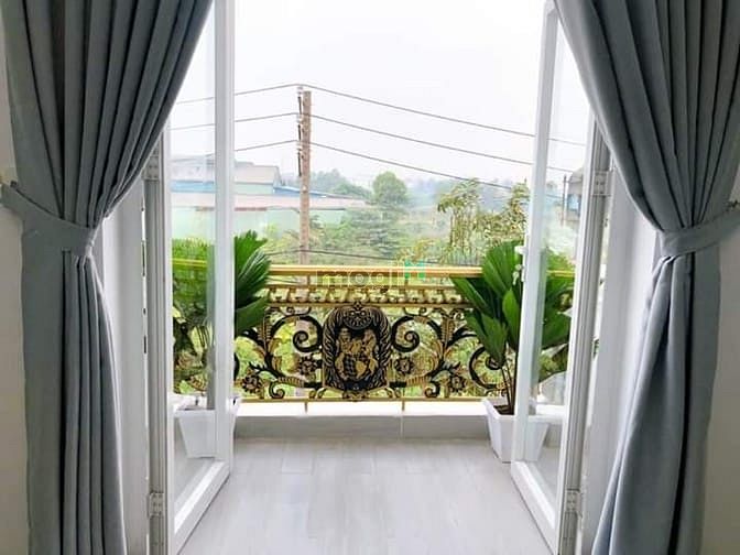 Hình ảnh Hẻm xe hơi Lạc Long Quân P.9 Q.Tân Bình