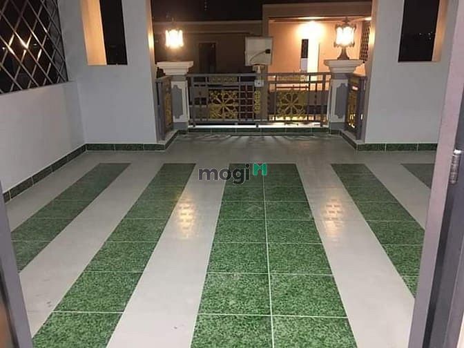 Hình ảnh Hẻm xe hơi Lạc Long Quân P.8 Q.Tân Bình