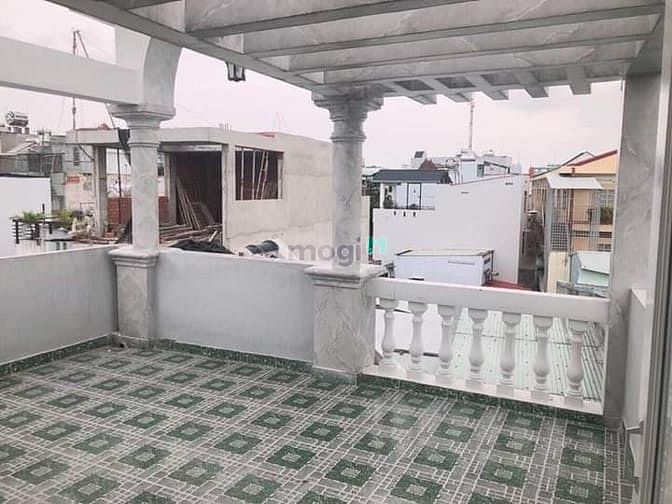 Hình ảnh Hẻm xe hơi Lạc Long Quân P.9 Q.Tân Bình