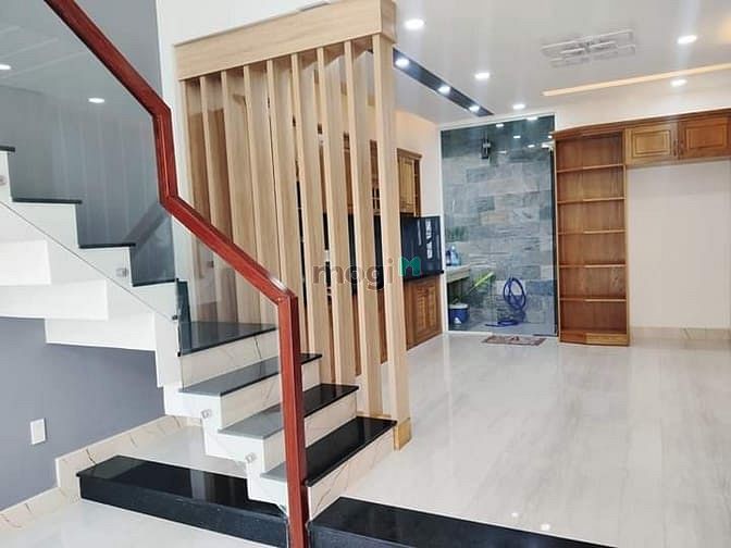 Hình ảnh Hẻm xe hơi Lạc Long Quân P.9 Q.Tân Bình
