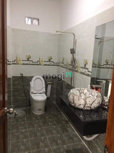 Hình ảnh Hẻm xe hơi Lê Văn Sỹ P.1 Q.Tân Bình