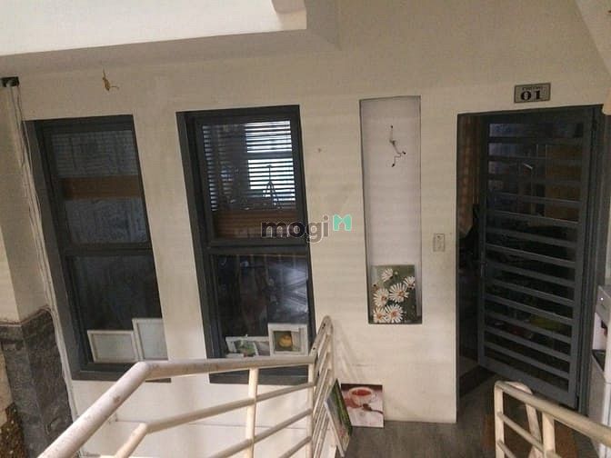 Hình ảnh cho thuê nhà mặt tiền Trường Sơn ngay cửa ngõ sân bay Tân Sơn Nhất.