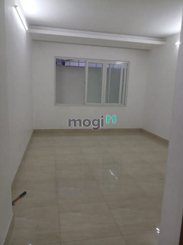 Hình ảnh Mặt tiền 122B lê văn sỹ phường 2 tân bình