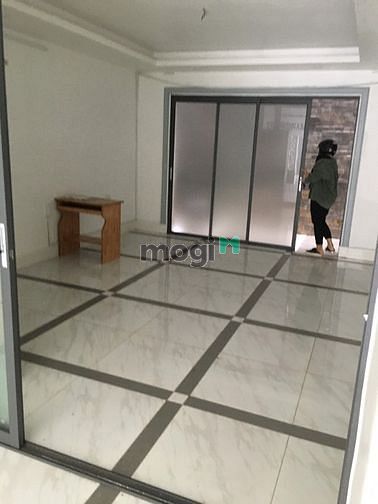 Hình ảnh Cho thuê nguyên căn MT 100 Vườn Chuối, P4, Quận 3