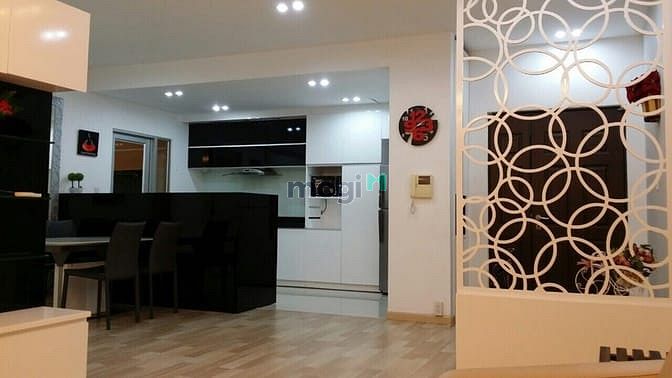 Hình ảnh Cho thuê gấp CH Scenic Valley,PMH, Quận 7 có 2PN, 2WC, nội thất mới.