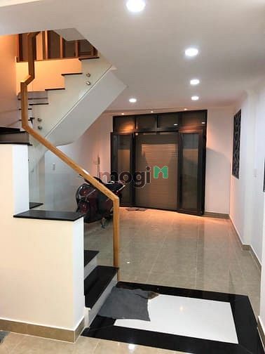 Hình ảnh Cho thuê nhà 19D Phan Đăng Lưu p13 Bình Thạnh.