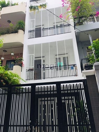 Hình ảnh Cho thuê nhà hẻm xe hơi 136/3 bàn cờ, Quận 3