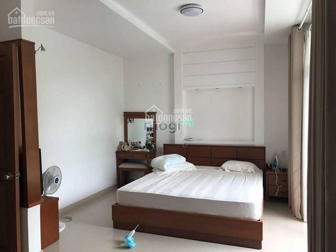Hình ảnh Cho thuê gấp biệt thự Mỹ Giang 2, PMH, quận 7, nhà mới sơn sửa.