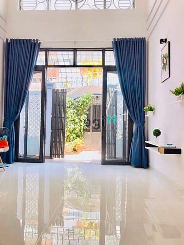 Hình ảnh Cần cho thuê MT 8 Hoàng Văn Thụ, Phú Nhuận.