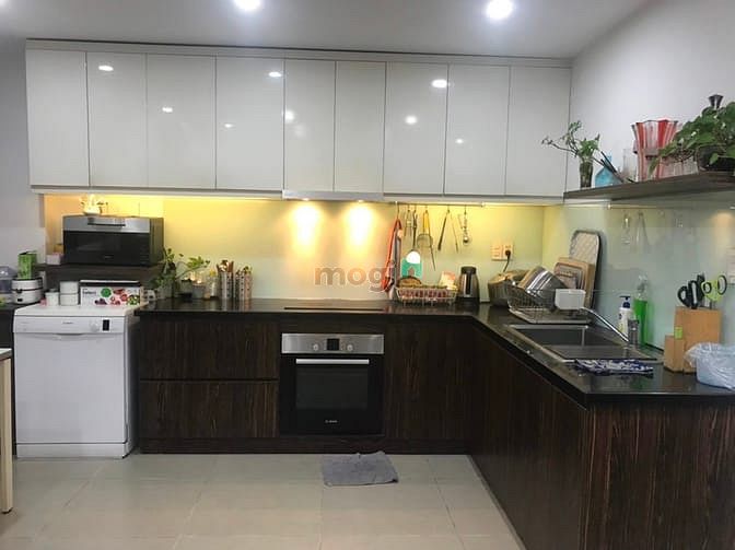 Hình ảnh Cho thuê gấp Trang Chủ MB66.COM / Đăng Ký Tặng 66K Scenic Valley 2PN, 80m2, căn góc , nội thất đẹp