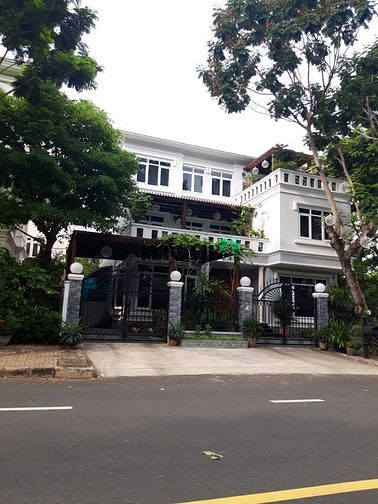 Hình ảnh Cần cho thuê gấp biệt thự Mỹ Thái, PMH, Q7, nhà mới sơn sửa.