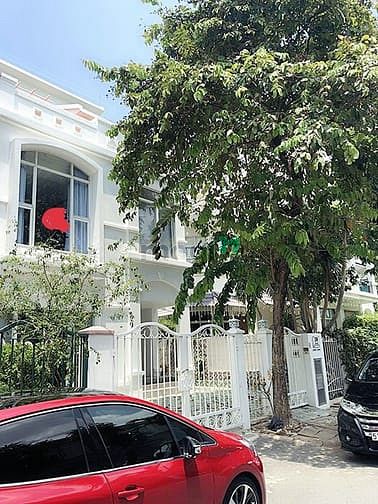 Hình ảnh Cần cho thuê gấp biệt thự Mỹ Thái, PMH, Q7, nhà mới sơn sửa.