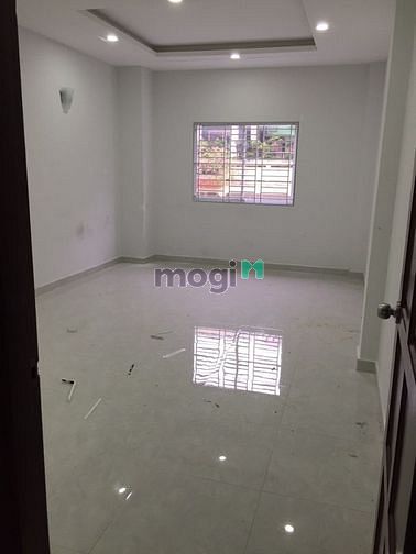 Hình ảnh Cho thuê 449 Sư Vạn Hạnh, P11, Quận 10. dtsd 300m2