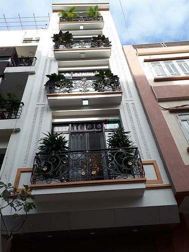 Hình ảnh Bán Nhà Hẻm Đồng Đen 3.70m x 8 m Trệt,lửng,2 lầu,ST
