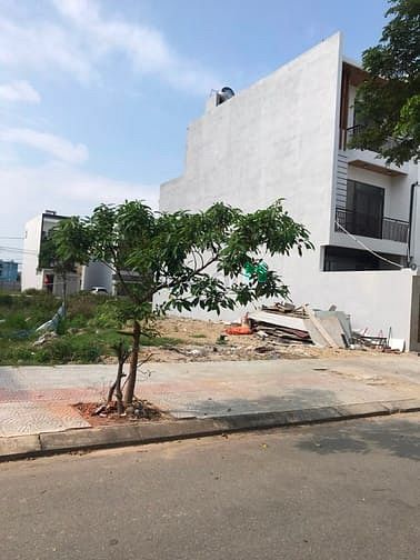 Hình ảnh Bán lô đất Hòa Quý gần Võ chí Công giá rẻ xây nhà