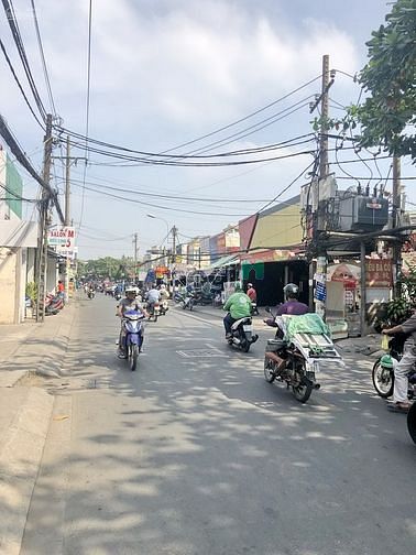 Hình ảnh Bán lô đất 127m2 mặt tiền đường Lê Văn Lương Phường Tân Phong Quận 7