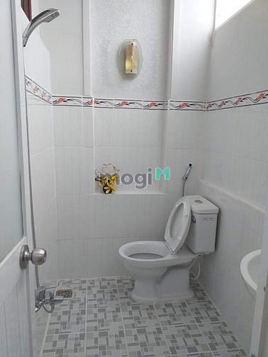 Hình ảnh Cho thuê nhà hẻm 268/2A Nguyễn Thái Bình Quận Tân Bình