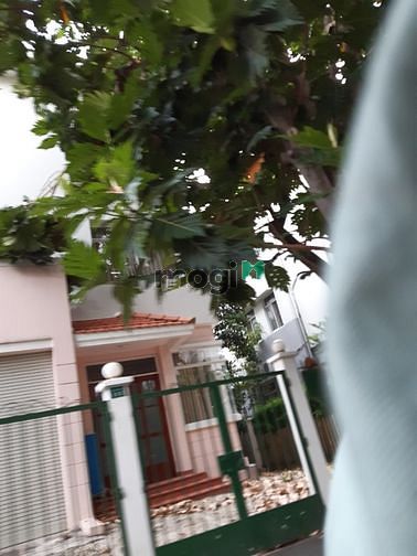 Hình ảnh Cần cho thuê căn biệt thự Phú Mỹ, nhà cực đẹp, nội thất đầy đủ.