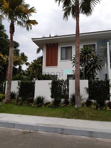 Hình ảnh Cần cho thuê căn biệt thự Phú Mỹ, nhà cực đẹp, nội thất đầy đủ.