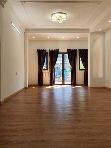 Hình ảnh Cho thuê nhà mặt tiền 43B Bạch Đằng, p2, Tân Bình