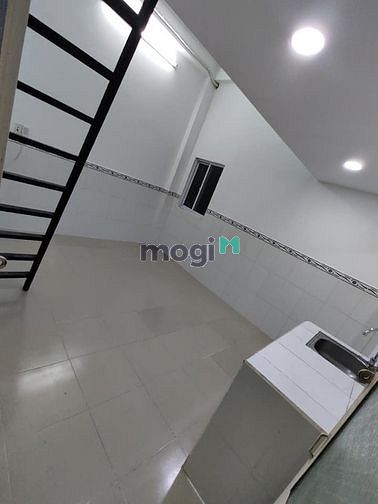 Hình ảnh phòng 30m2 phòng có gác chỉ 3tr đường phạm văn bạch