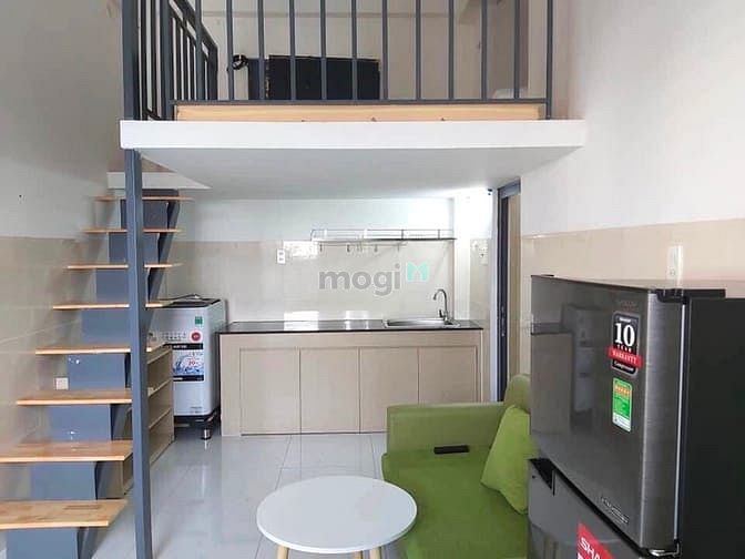 Hình ảnh Duplex full nội thất, máy giặt riêng, gần chợ Lý Phục man Q7