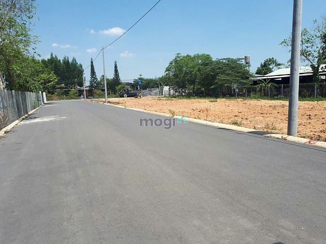 Hình ảnh Bán Nhanh 1.000m2 Bình Dương, Sổ Sẳn. Giá 100%