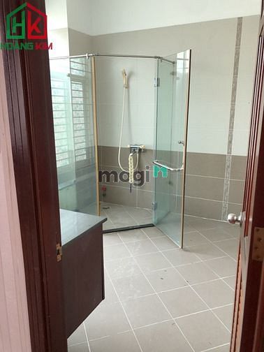 Hình ảnh Villa 2 lầu đường Hồng Hà, P2 Tân Bình. DT 8x20m