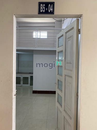 Hình ảnh Phòng cao cấp, sạch sẽ ăn ninh gần uỷ ban nhân quận 2