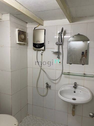 Hình ảnh Phòng cao cấp, sạch sẽ ăn ninh gần uỷ ban nhân quận 2