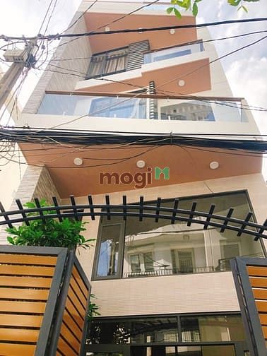 Hình ảnh Mb6623 nạp rút nhanh chóng vài bước chân tới chợ bà chiểu ra trạm xe bus