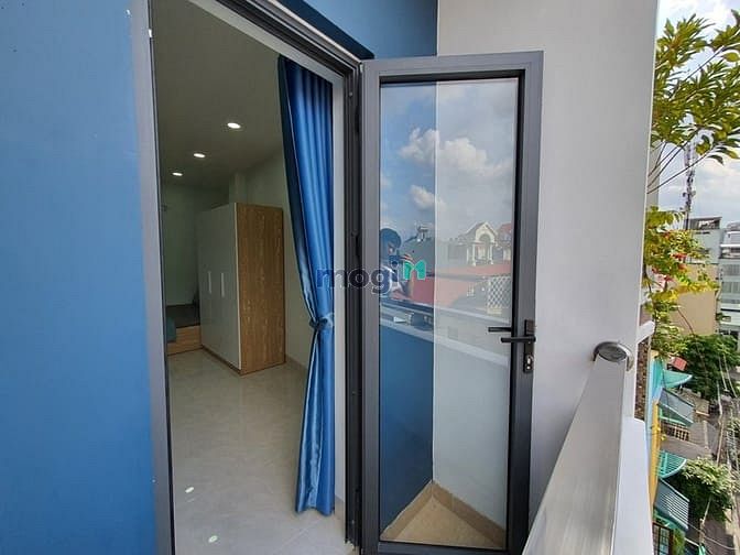 Hình ảnh CHDV mới xây full nội thất, ban công thoáng mát.TB