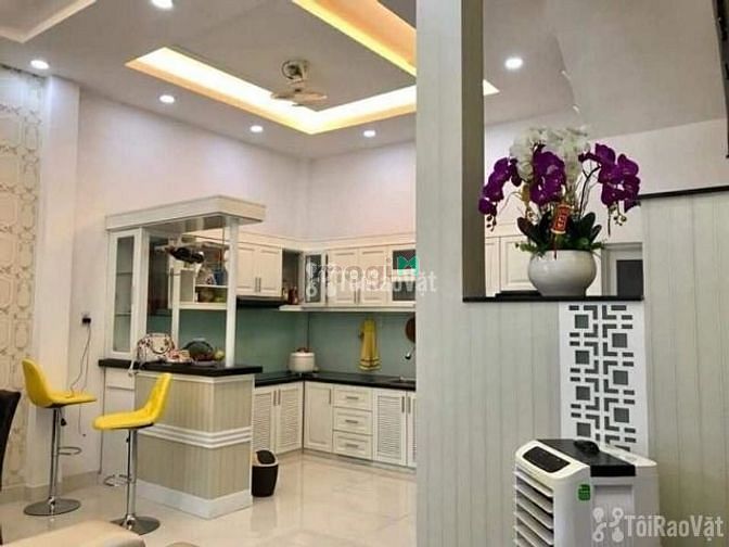 Hình ảnh Hẻm xe hơi Âu Cơ P.10 Q.Tân Bình