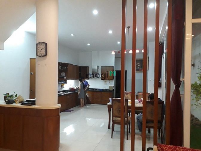 Hình ảnh Hẻm xe hơi Âu Cơ P.14 Q.Tân Bình