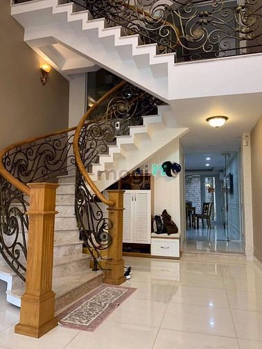 Hình ảnh Hẻm xe hơi Âu Cơ P.10 Q.Tân Bình