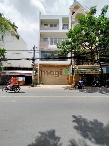 Hình ảnh Cho thuê nhà mặt tiền 26C Nguyễn Thái Bình,P4, Tân Bình